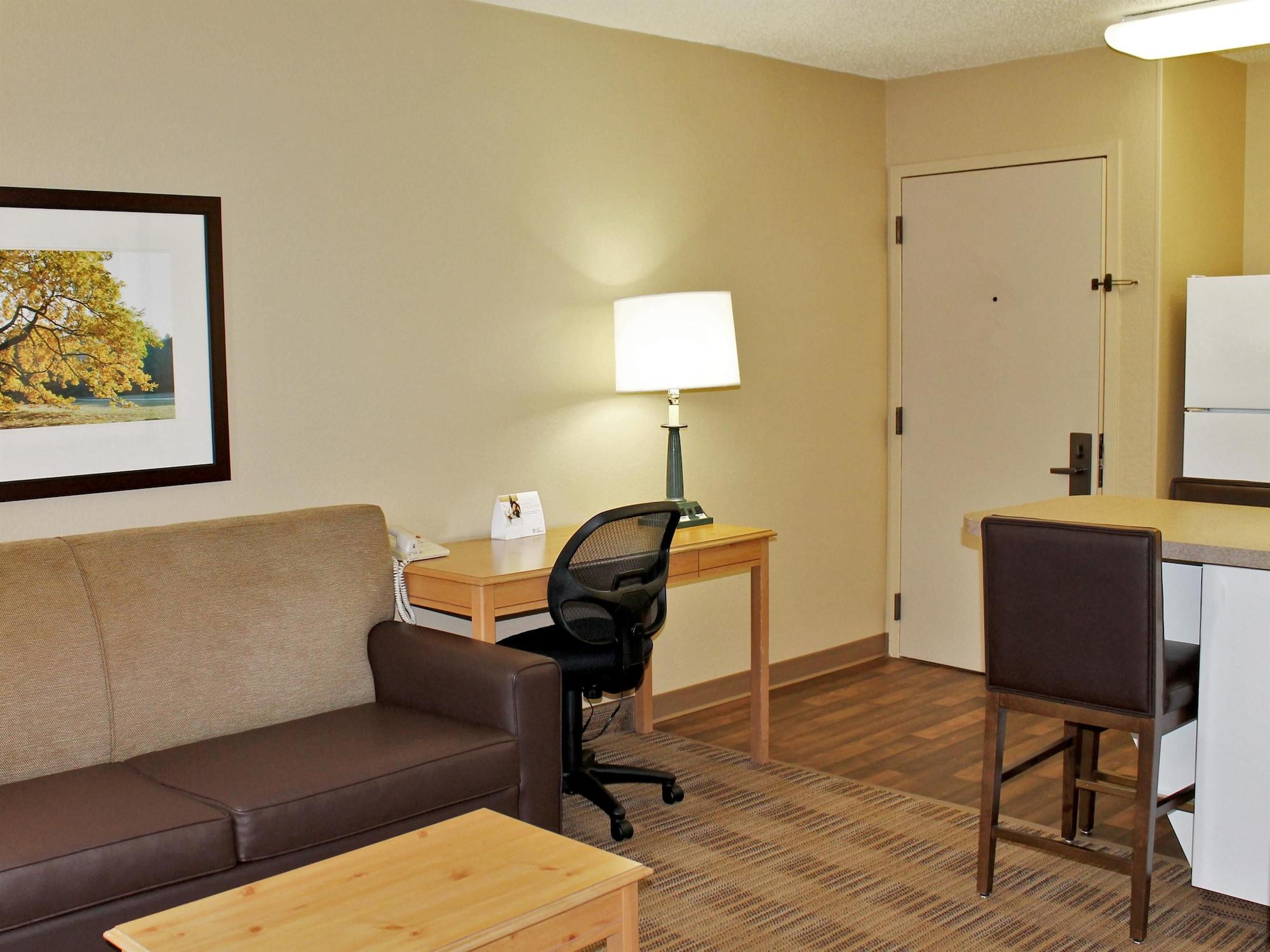 Extended Stay America Suites - Boston - Waltham - 52 4Th Ave Exteriér fotografie